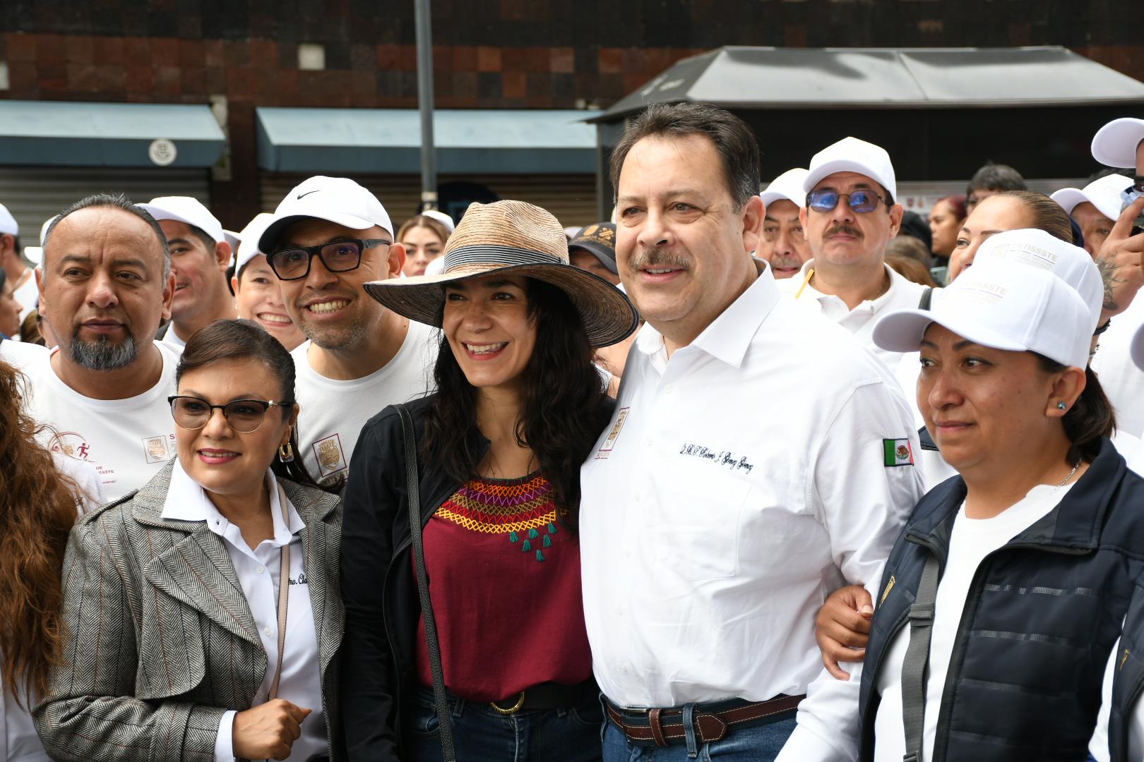 Asamblea informativa de la presidenta Claudia Sheinbaum Pardo en el Zócalo de la Ciudad de México 